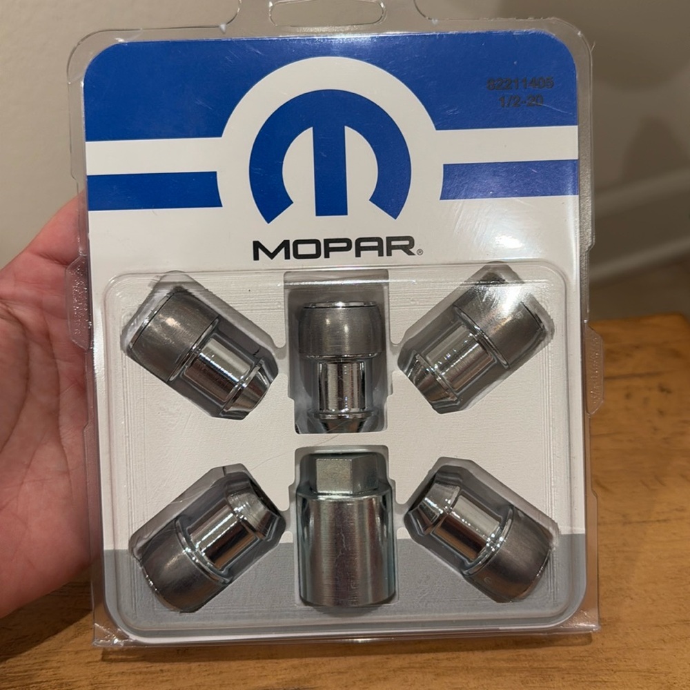 Mopar Wheel lock kit